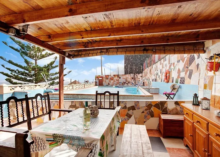 Casa Rural El Arbol Almáciga