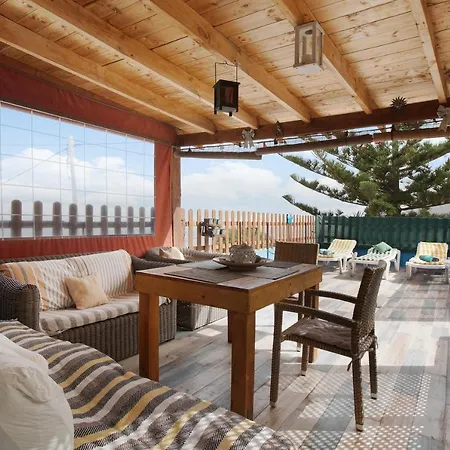 ホテル Casa Rural El Arbol Almáciga